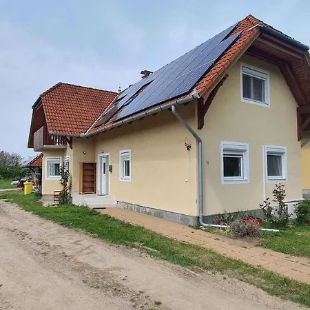 In 40988 Apartment Balatonbereny